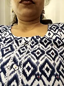 Sneha gril online show from 03.19.25