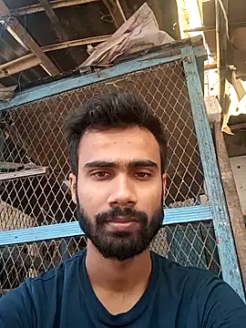 Skinny Bigass 23 online show from 11.12.25