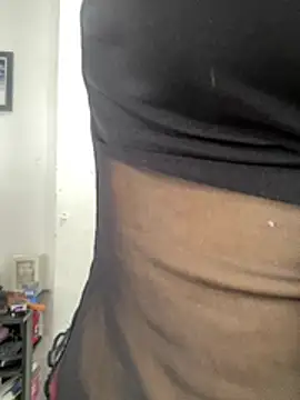 Aaliyah Salma online show from 04.26.26