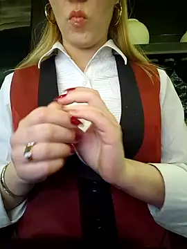 Snapshot of SUSELLAM1 chatting on 12.12.24 SUSELLAM1 online show from 12.12.24