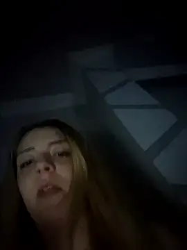 Snapshot of SUSELLAM1 chatting on 02.01.25 SUSELLAM1 online show from 02.01.25