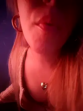 Snapshot of SUSELLAM1 chatting on 02.09.25 SUSELLAM1 online show from 02.09.25