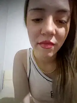 Snapshot of SUSELLAM1 chatting on 03.08.25 SUSELLAM1 online show from 03.08.25