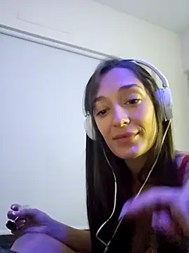 BadgirlLuna online show from 12.30.24