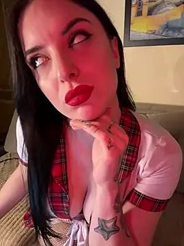 lunabarandi online show from 12.17.24