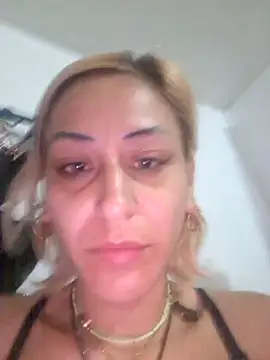 ariana crazzy online show from 06.26.26