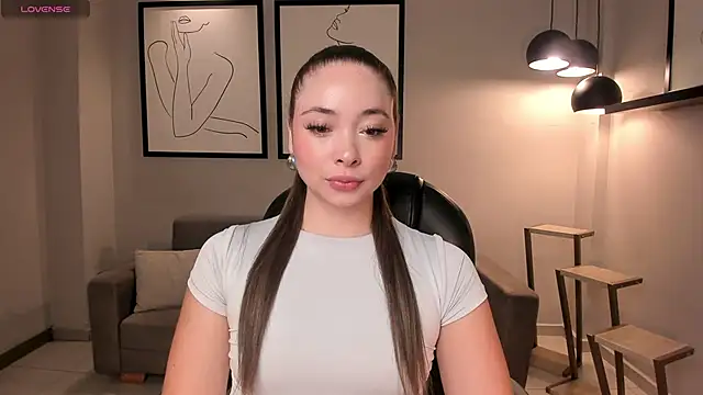 AlinaKravitz online show from 10.30.25