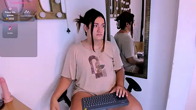 Valery Maravilla  online show from 01.27.25