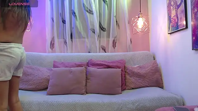 Snapshot of _lesbi_hard_69 chatting on 01.24.25 lesbi hard 69 online show from 01.24.25