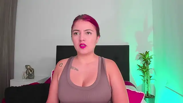 LaylaJewel online show from 12.13.24