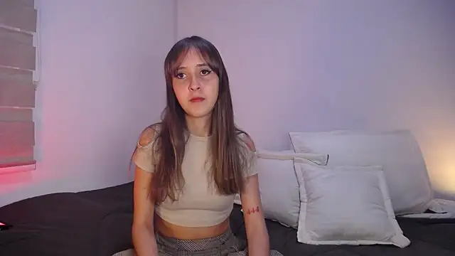 Snapshot of PrincessEmily_69 chatting on 02.27.26 PrincessEmily 69 online show from 02.27.26