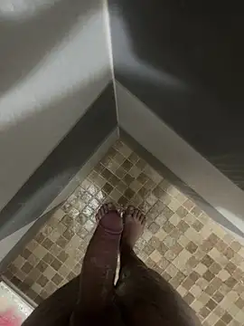 Snapshot of mylovetr1 chatting on 12.18.24 mylovetr1 online show from 12.18.24