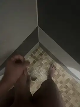 Snapshot of mylovetr1 chatting on 01.10.25 mylovetr1 online show from 01.10.25