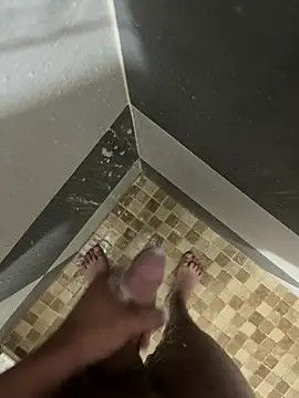 Snapshot of mylovetr1 chatting on 02.12.25 mylovetr1 online show from 02.12.25