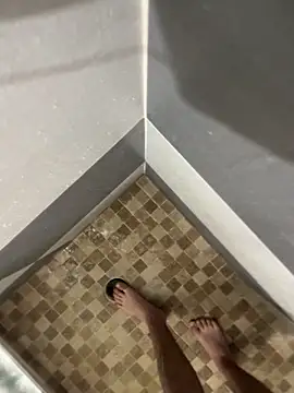 Snapshot of mylovetr1 chatting on 03.08.25 mylovetr1 online show from 03.08.25