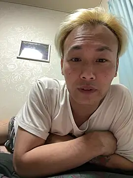 kouji8800 online show from 01.15.25