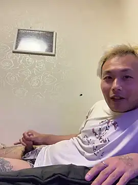 kouji8800 online show from 01.28.25