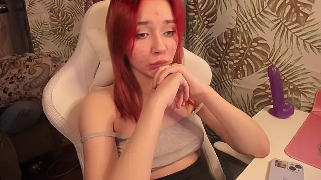 SweetLinaa online show from 01.04.25