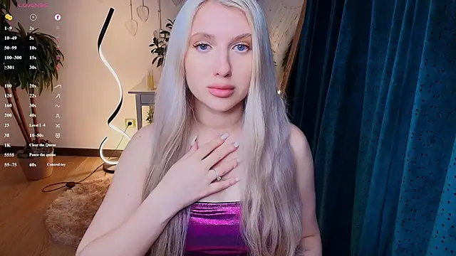 Evacadooo online show from 05.06.26