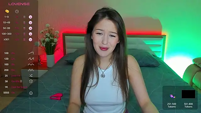 Snapshot of skinny_sissss chatting on 03.14.25 skinny sissss online show from 03.14.25