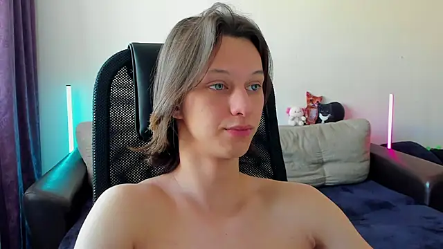 Ostin meow online show from 04.30.26