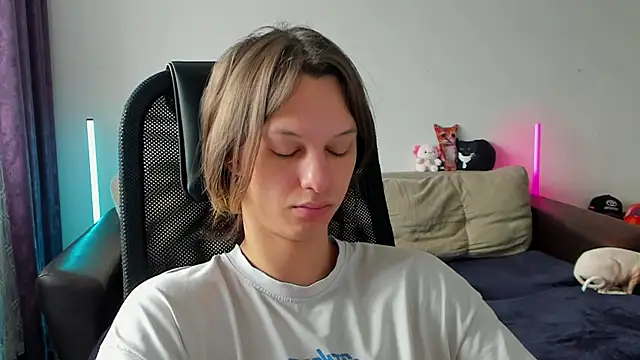 Ostin meow online show from 05.07.26