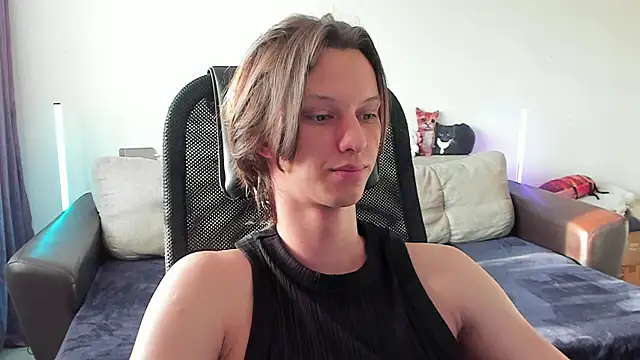 Snapshot of Ostin_meow chatting on 06.14.26 Ostin meow online show from 06.14.26