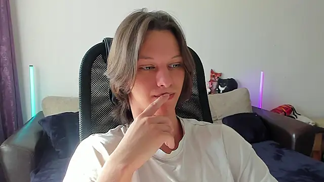 Ostin meow online show from 06.27.26
