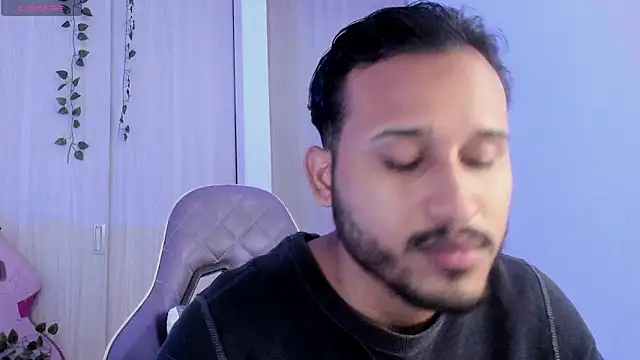 Raf brunette online show from 04.17.26