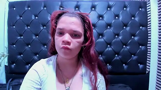 Snapshot of MelanyCarter18 chatting on 10.17.25 MelanyCarter18 online show from 10.17.25