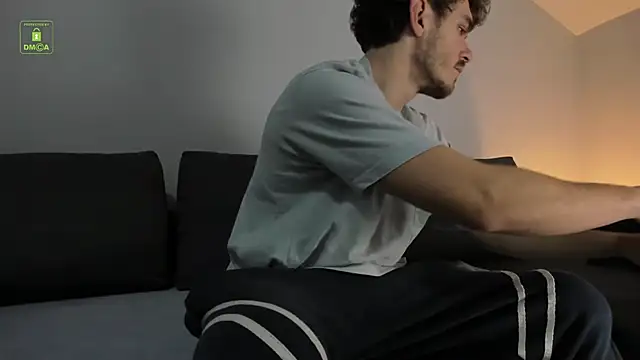 Perry Knight online show from 11.10.25