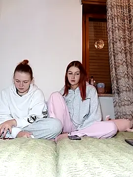 ella grays online show from 11.28.25