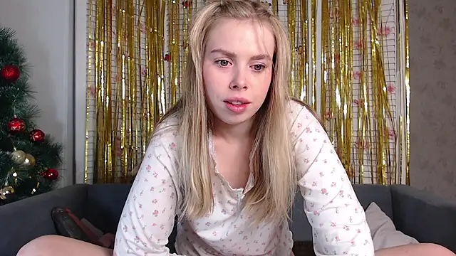 Snapshot of sofiaa_here chatting on 01.06.26 sofiaa here online show from 01.06.26