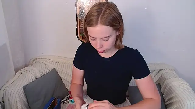 sofiaa here online show from 06.12.26