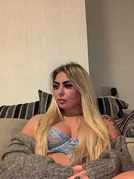 UKJuicyPrincess online show from 12.02.24