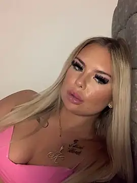 UKJuicyPrincess online show from 02.04.25