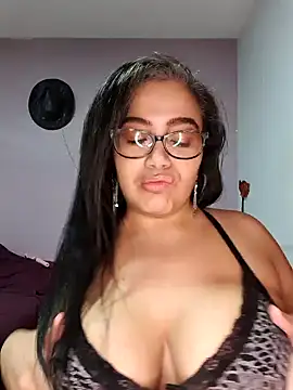 Katrina The Kitty online show from 01.30.25