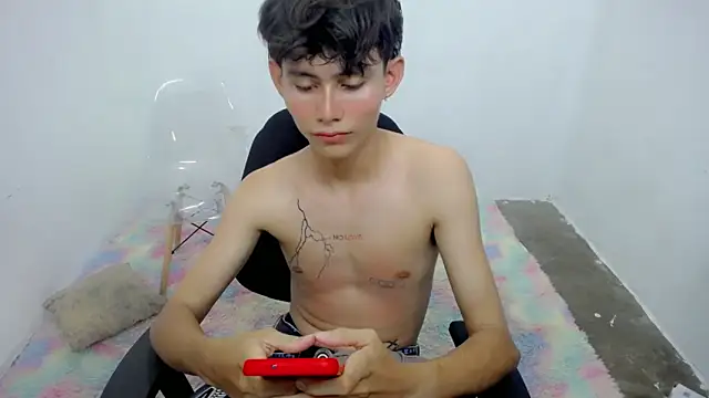 tanjiro cute online show from 03.11.25