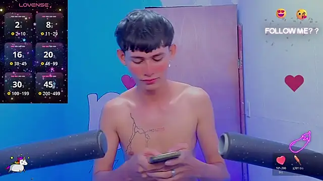 Snapshot of tanjiro_cute chatting on 06.07.26 tanjiro cute online show from 06.07.26