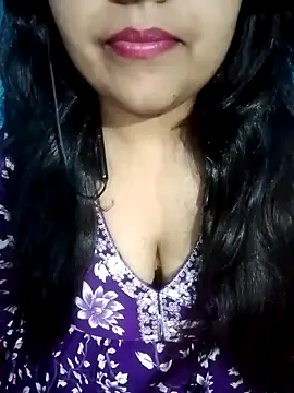 Love-Veronica online show from 04.30.26