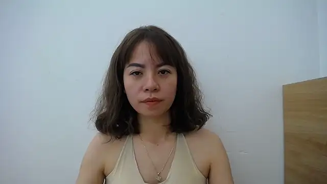Snapshot of HotQueen chatting on 01.28.25 HotQueen online show from 01.28.25