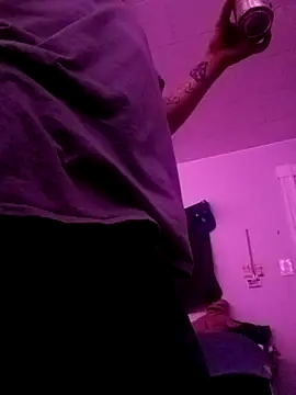 ChuckyyDee online show from 02.04.26