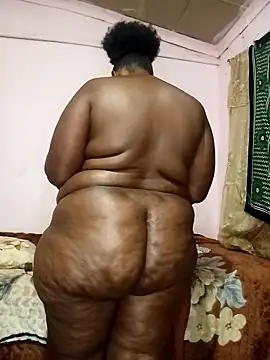 Snapshot of Sweetblackassxxx505 chatting on 01.10.26 Sweetblackassxxx505 online show from 01.10.26