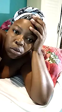 Snapshot of curvyloneah75 chatting on 01.24.25 curvyloneah75 online show from 01.24.25