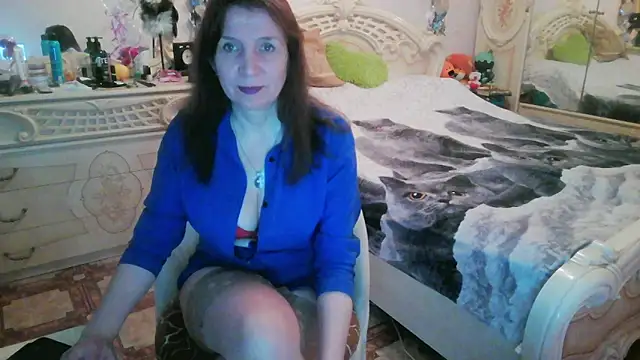 Debra Phoenix online show from 05.04.26