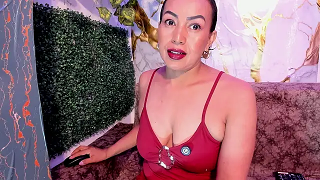 MeleekXXX  online show from 04.25.26