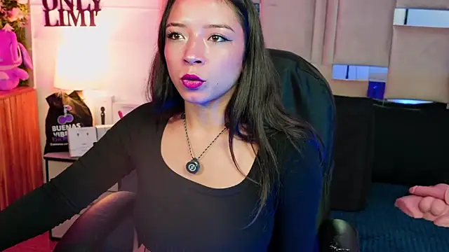 natacha  black  online show from 05.04.26