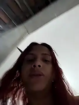 Snapshot of cerejinha_hot chatting on 12.13.24 cerejinha hot online show from 12.13.24