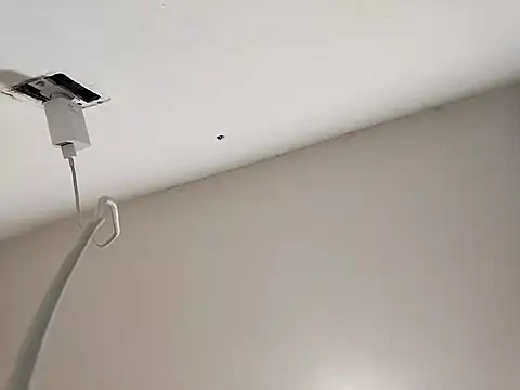 Snapshot of cerejinha_hot chatting on 12.21.24 cerejinha hot online show from 12.21.24