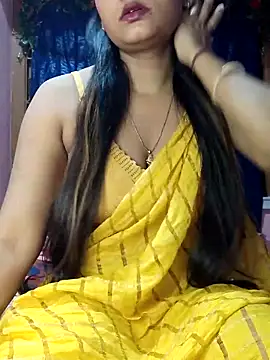 Snapshot of SANIYA-89 chatting on 10.18.25 SANIYA-89 online show from 10.18.25